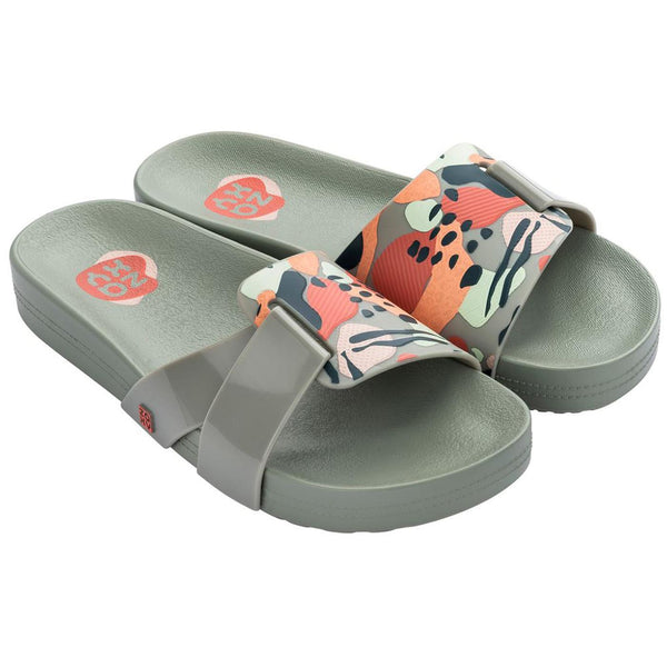 Slide90064