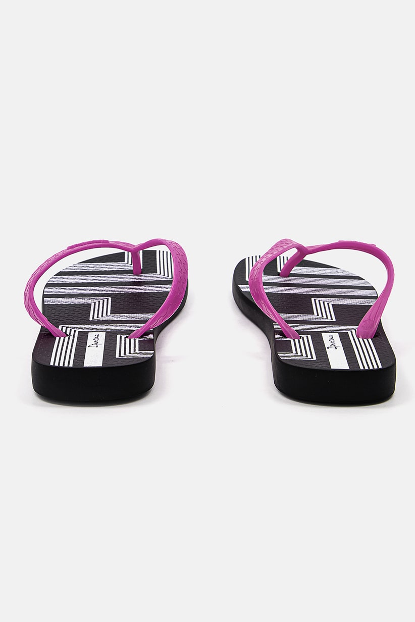 Slipper23748