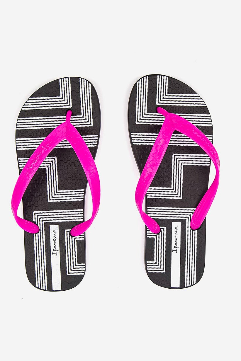 Slipper23748