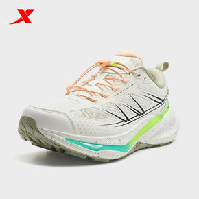 XTEP Women's Outdoor Shoes Canvas White170015-2